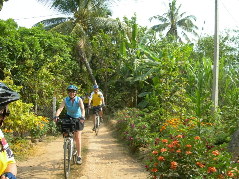 mekong-countryside-bicycle-ride-vietnam