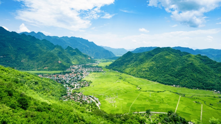 panoramic-view-mai-chau-valley-rice-fields-vietnam