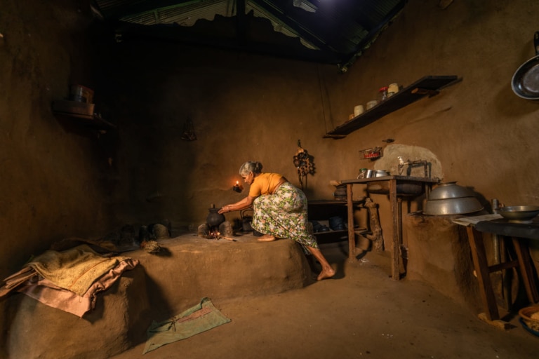 traditional-cooking-class-sri-lanka-village