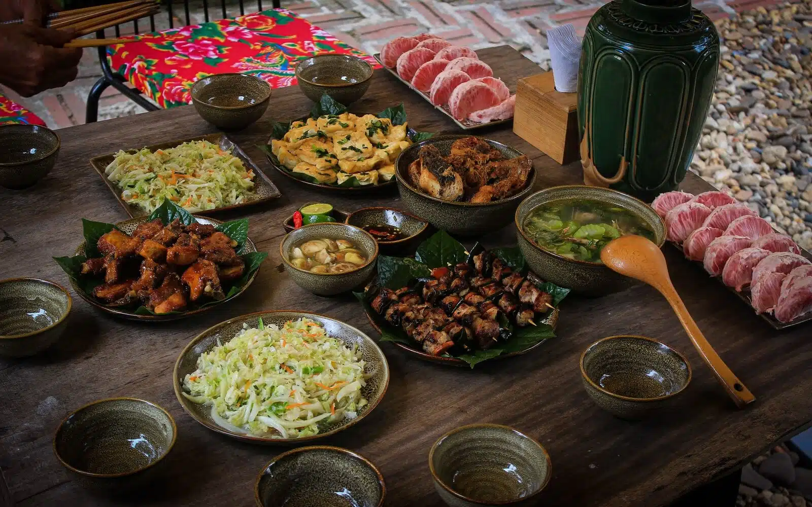 authentic vietnamese food family feast