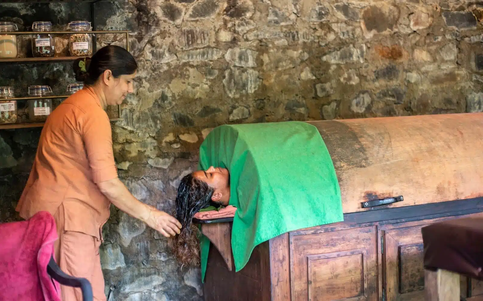ayurvedic swedana steam detox sri lanka